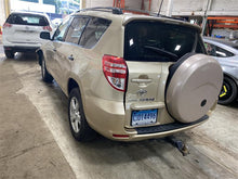 Load image into Gallery viewer, CENTER PILLAR CUT Toyota Rav4 06 07 08 09 10 11 12 13 14 Right - 1353815