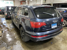 Load image into Gallery viewer, CENTER PILLAR CUT Audi Q7 07 08 09 10 11 12 13 14 Left - 1355400
