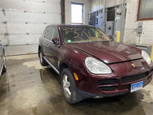 Load image into Gallery viewer, INDEPENDENT REAR SUSPENSION Cayenne 2004 04 2005 05 2006 06 Right - 1360994