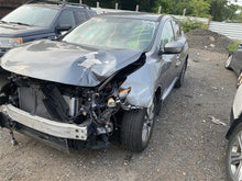 Load image into Gallery viewer, CONSOLE LID Nissan Murano Murano Cross Cabriolet 2018 18 - 1358806