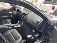 Load image into Gallery viewer, POWER BRAKE BOOSTER Mercedes-Benz C230 C300 C350 2008 08 - 1360242