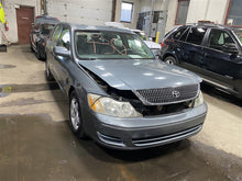 Load image into Gallery viewer, AC COMPRESSOR Toyota Avalon 2000 00 2001 01 - 1369202