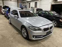 Load image into Gallery viewer, GLOVE BOX DOOR BMW 528D 528i 2015 15 - 1374226