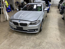Load image into Gallery viewer, CARRIER ASSEMBLY 335i 435i 528i 640I 2012-2017 3.23 RATIO AWD - 1374176