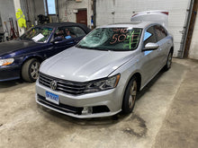 Load image into Gallery viewer, CONVERTIBLE TOP Volkswagen Passat 12 13 14 15 16 17 18 - 1376021
