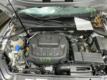 Load image into Gallery viewer, AC A/C AIR CONDITIONING COMPRESSOR Atlas Beetle Passat 18-20 - 1375986