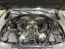 Load image into Gallery viewer, 2010 BMW 750 HYBRID 750i 750il 750LI Floor Shifter - 1378287