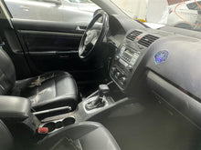 Load image into Gallery viewer, ECU ECM COMPUTER Volkswagen Jetta Golf 2010 10 Auto - 1380496