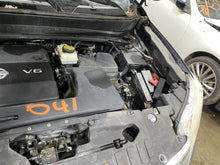 Load image into Gallery viewer, REAR QUARTER GLASS Nissan Pathfinder 13 14 15 16 17 Left - 1382553
