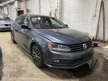 Load image into Gallery viewer, INTAKE MANIFOLD Beetle Golf Golf GTI Jetta Passat 2013-2017 - 1384798