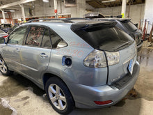 Load image into Gallery viewer, INDEPENDENT REAR SUSPENSION Lexus RX330 RX350 2004 04 2005 05 2006 06 07 Right - 1386972