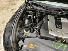 Load image into Gallery viewer, FRONT FENDER M35H M37 M56 Q70 11 12 13 14 15 16 17 18 19 Right - 1389461