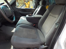 Load image into Gallery viewer, Side View Door Mirror FORD F150 PICKUP 2002 - MRK462300