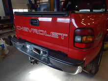 Load image into Gallery viewer, ABS ANTI-LOCK BRAKE PUMP Silverado 1500 Pickup Sierra 1500 03-04 - MRK462523