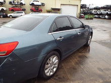 Load image into Gallery viewer, Side View Door Mirror Lincoln MKZ 2012 - MRK463000