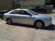 Load image into Gallery viewer, OUTER TAIL LIGHT LAMP Toyota Camry 2007 07 2008 08 2009 09 Right - MRK464090