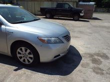 Load image into Gallery viewer, OUTER TAIL LIGHT LAMP Toyota Camry 2007 07 2008 08 2009 09 Right - MRK464090