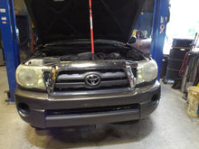 Load image into Gallery viewer, TRANSMISSION Tacoma 05 06 07 08 09 10 11 12 13 14 15 2WD - MRK464801
