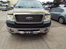 Load image into Gallery viewer, TRANSFER CASE Ford F150 Pickup Lincoln LT 04 05 06 07 08 - MRK465388