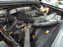 Load image into Gallery viewer, TRANSFER CASE Ford F150 Pickup Lincoln LT 04 05 06 07 08 - MRK465388