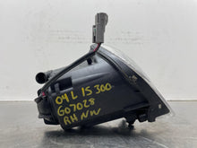 Load image into Gallery viewer, Park Lamp Light LEXUS IS300 2004 - NW82865