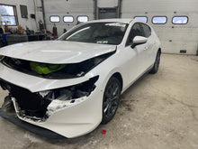 Load image into Gallery viewer, Axle Shaft Mazda 3 2020 - DG153069