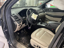 Load image into Gallery viewer, Steering Gear Rack Ford Explorer 2019 - DG157205