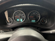 Load image into Gallery viewer, FRONT DRIVE SHAFT Wrangler 2012 12 2013 13 Manual - DG160099