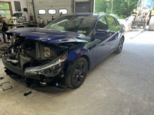 Load image into Gallery viewer, FRONT CV AXLE SHAFT Hyundai Elantra 2021 21 2022 22 AT Left - DG162384