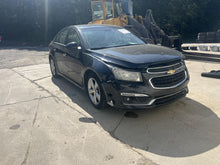 Load image into Gallery viewer, Air Cleaner Box Chevrolet Cruze 2015 - DG169793