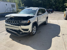 Load image into Gallery viewer, Air Cleaner Box Jeep Compass 2018 - DG169673