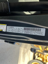 Load image into Gallery viewer, Air Cleaner Box Jeep Wrangler 2016 - DG172451