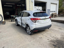 Load image into Gallery viewer, Air Cleaner Box Honda HR-V 2019 - DG172851