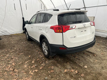 Load image into Gallery viewer, AIR CLEANER BOX Toyota Rav4 13 14 15 16 17 18 - DG175596