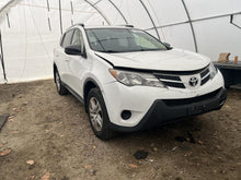 Load image into Gallery viewer, AIR CLEANER BOX Toyota Rav4 13 14 15 16 17 18 - DG175596