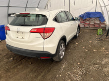 Load image into Gallery viewer, Air Cleaner Box Honda HR-V 2018 - DG176778