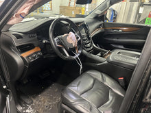Load image into Gallery viewer, Transmission ESCALADE ESV 2017 - DG182780