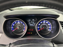 Load image into Gallery viewer, AIR CLEANER BOX Hyundai Elantra 11 12 13 14 15 16 - DG182670