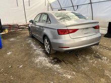 Load image into Gallery viewer, AIR CLEANER BOX Audi A3 TT 2015 15 2016 16 - DG185447