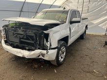 Load image into Gallery viewer, Steering Gear Rack SILVERADO 1500 PICKUP 2017 - DG187557