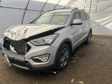 Load image into Gallery viewer, Transmission Hyundai Santa Fe 2016 - DG187357