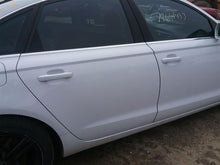 Load image into Gallery viewer, INTAKE MANIFOLD Auid A5 Q5 A6 A4 2009 09 2010 10 2011 11 201 212 13 2.0L - CTL351063
