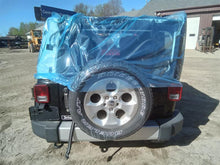 Load image into Gallery viewer, TRANSMISSION Jeep Wrangler 12 13 14 15 16 17 18 VIN W - CTL347756
