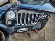 Load image into Gallery viewer, TRANSMISSION Jeep Wrangler 12 13 14 15 16 17 18 VIN W - MM3030401