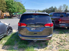 Load image into Gallery viewer, Transmission Chrysler Pacifica 2018 - MM3050605