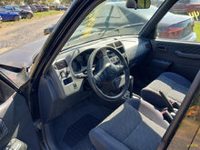 Load image into Gallery viewer, Transmission RAV4 1999 - MM3058603