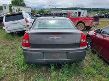 Load image into Gallery viewer, Engine Motor Dodge 300C 2010 - MM3071014