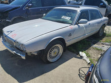 Load image into Gallery viewer, AUTOMATIC TRANSMISSION Vanden Pl XJ8 XJ8L XJR 99 00 01 02 03 - MM3071542