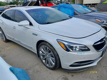 Load image into Gallery viewer, Transmission Buick Lacrosse 2017 - MM3143657