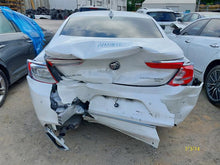 Load image into Gallery viewer, Transmission Buick Lacrosse 2017 - MM3143657